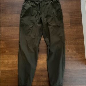 lululemon athletica Men's Dark Olive Drawstring Joggers